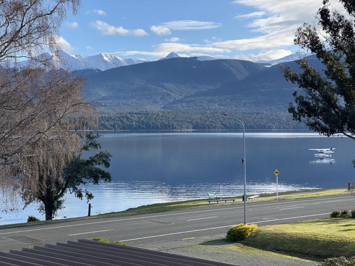 Hostel Te Anau Lakefront Backpackers Exterior foto